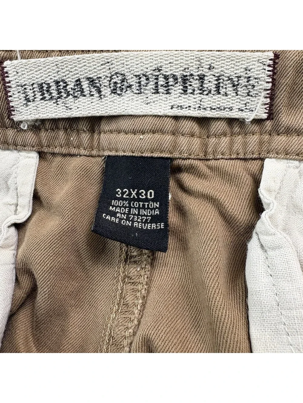 Vintage Y2K Urban Pipeline Camo Cargo Pants Size 32 (Fit 33 x 28 in)